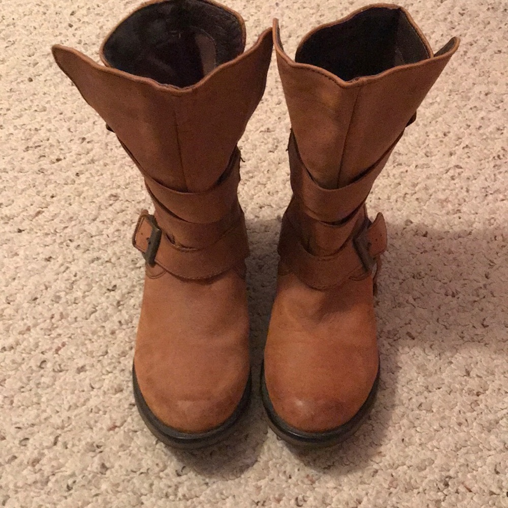 Steve Madden Brown Boots